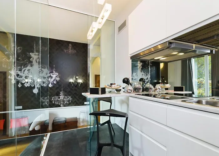 Boutique Glamour